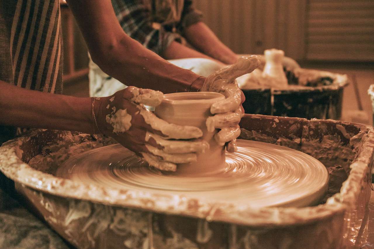 Sip & Spin Pottery Class